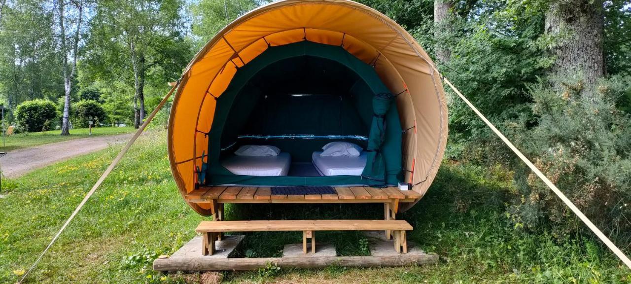 Camping 3 Etoiles - Piscine Chauffee - Vue Montagne แซ็ง-จิฮองส์ ภายนอก รูปภาพ