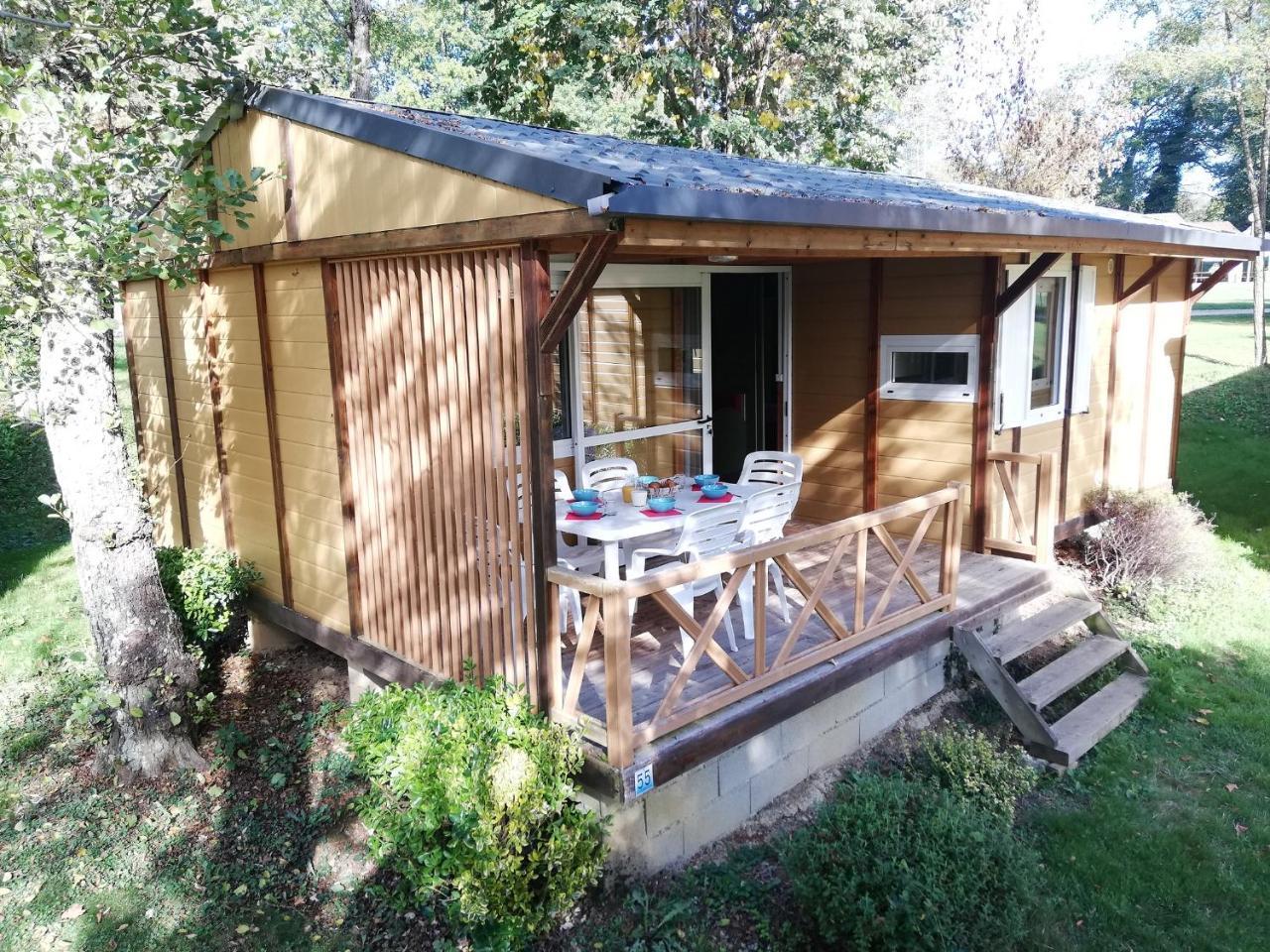 Camping 3 Etoiles - Piscine Chauffee - Vue Montagne แซ็ง-จิฮองส์ ภายนอก รูปภาพ